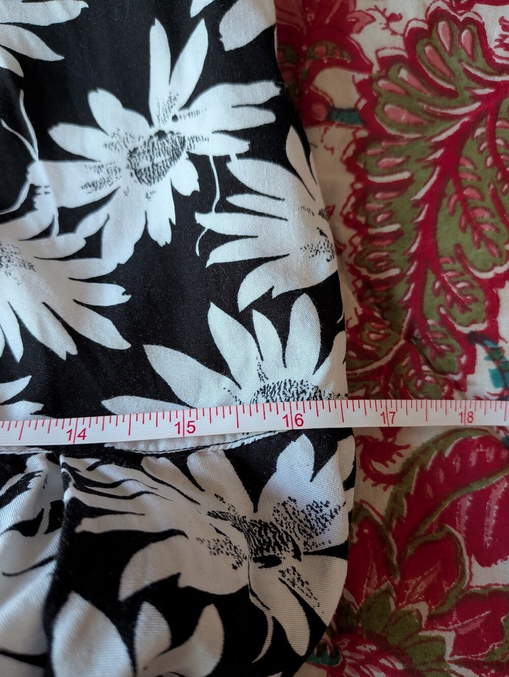 VINTAGE MEXX Y2K Black White Retro Bohemian Floral Daisy Romper Size Medium - Picture 8 of 12